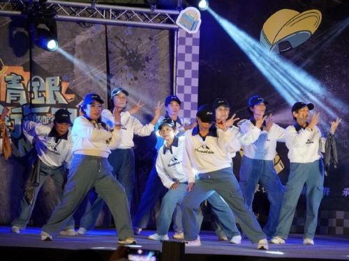 青銀共舞舞出活力！屏東青銀街舞祭熱力登場，長輩與青年同台展現世代共融魅力